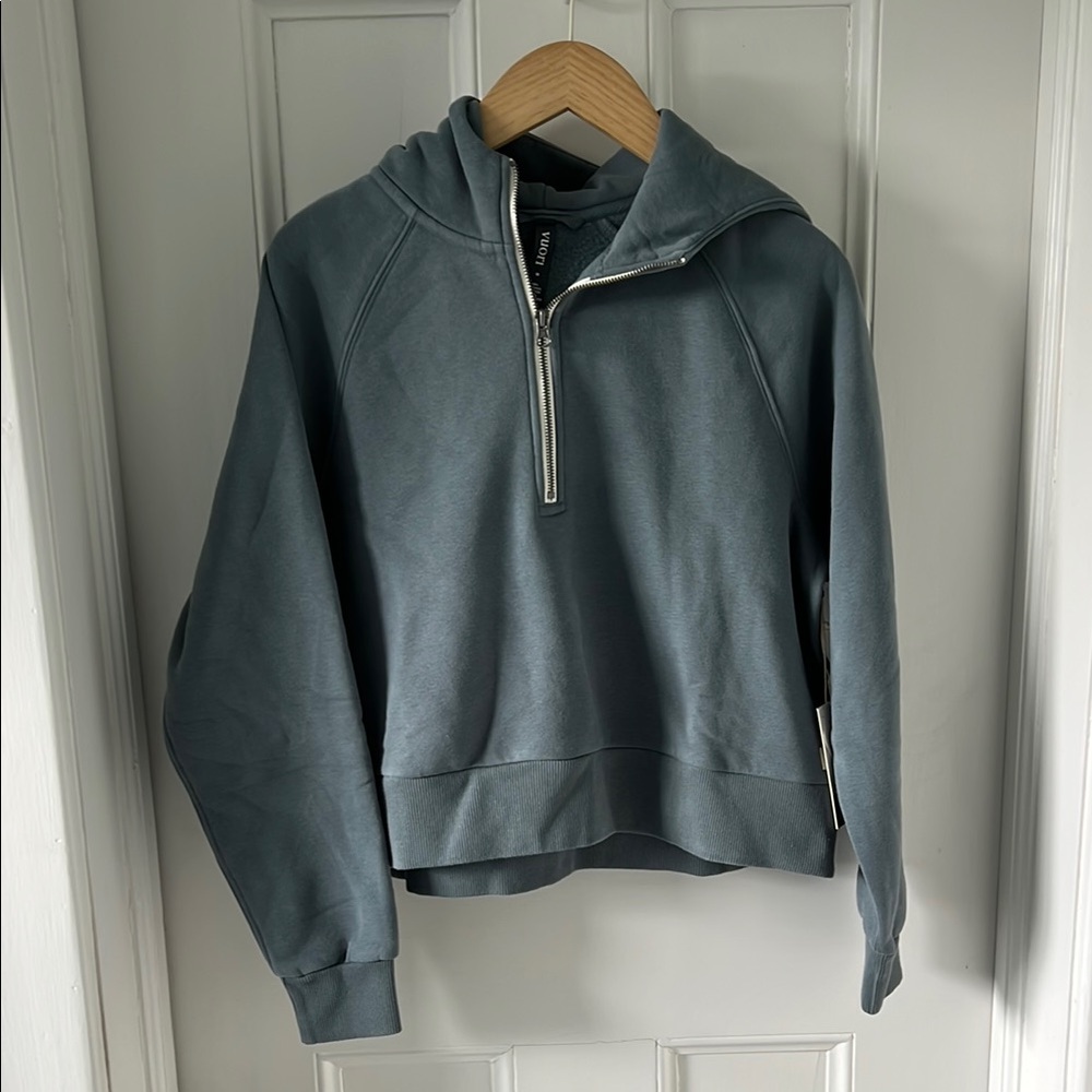 Vuori Restore Half Zip Hoodie Women’s Smoke Blue Medium BRAND NEW WITH TAGS